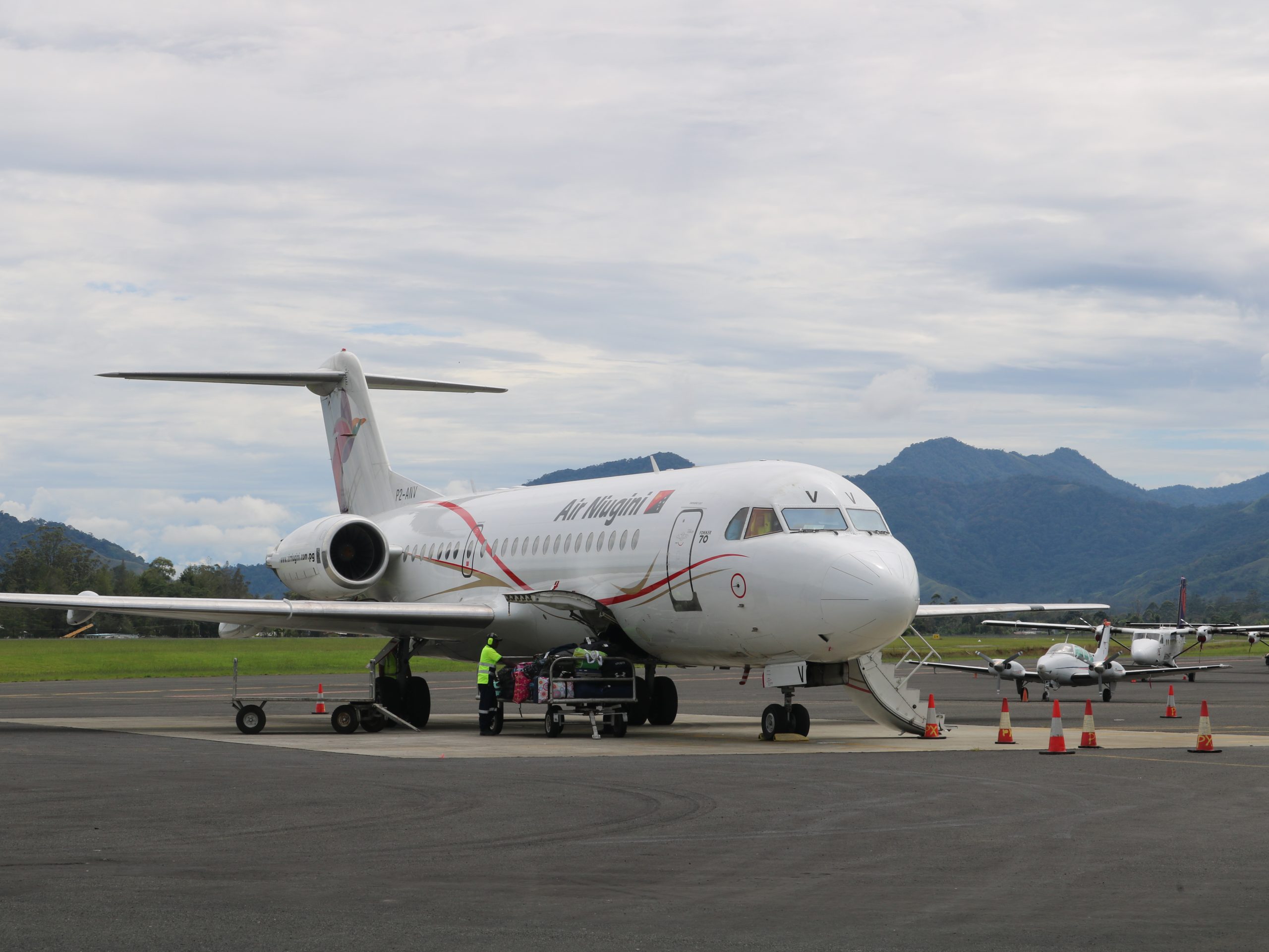 Air Niugini wishes to advise its valued customers that the airline has resumed Fokker jet services to Kagamuga airport Mount Hagen today Monday 27th November scaled 1 - Air Niugini